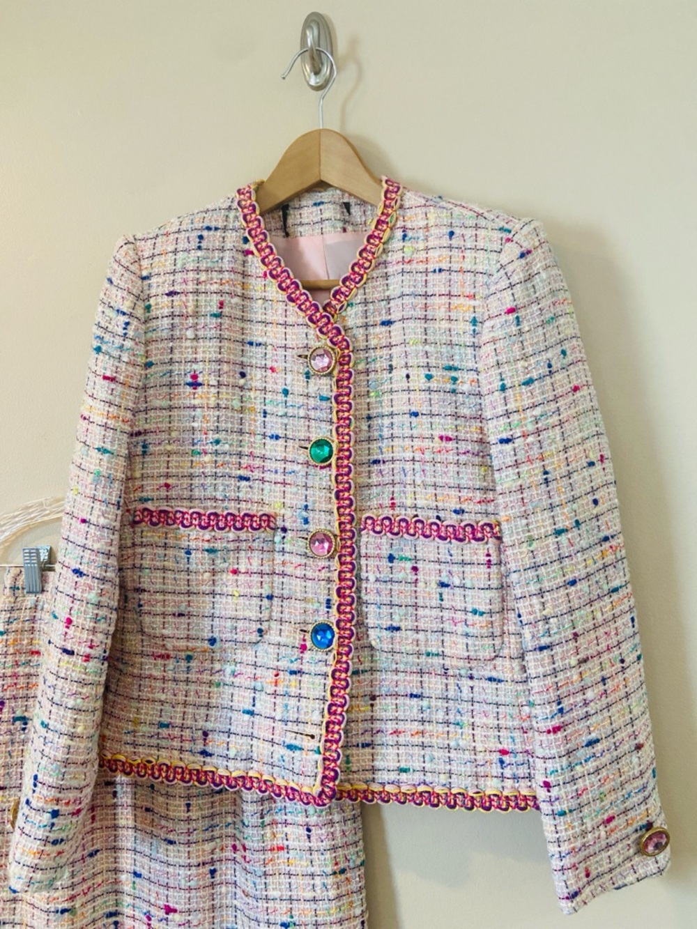 Vintage Union Made Tweed Skirt Suit Set Jeweled Button Pastel Boucle Size 4 - Picture 6 of 12